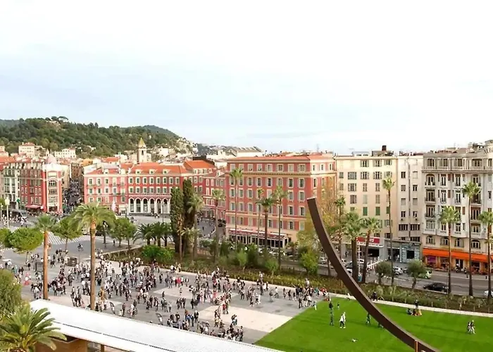 Feel - France 15 * Νίκαια